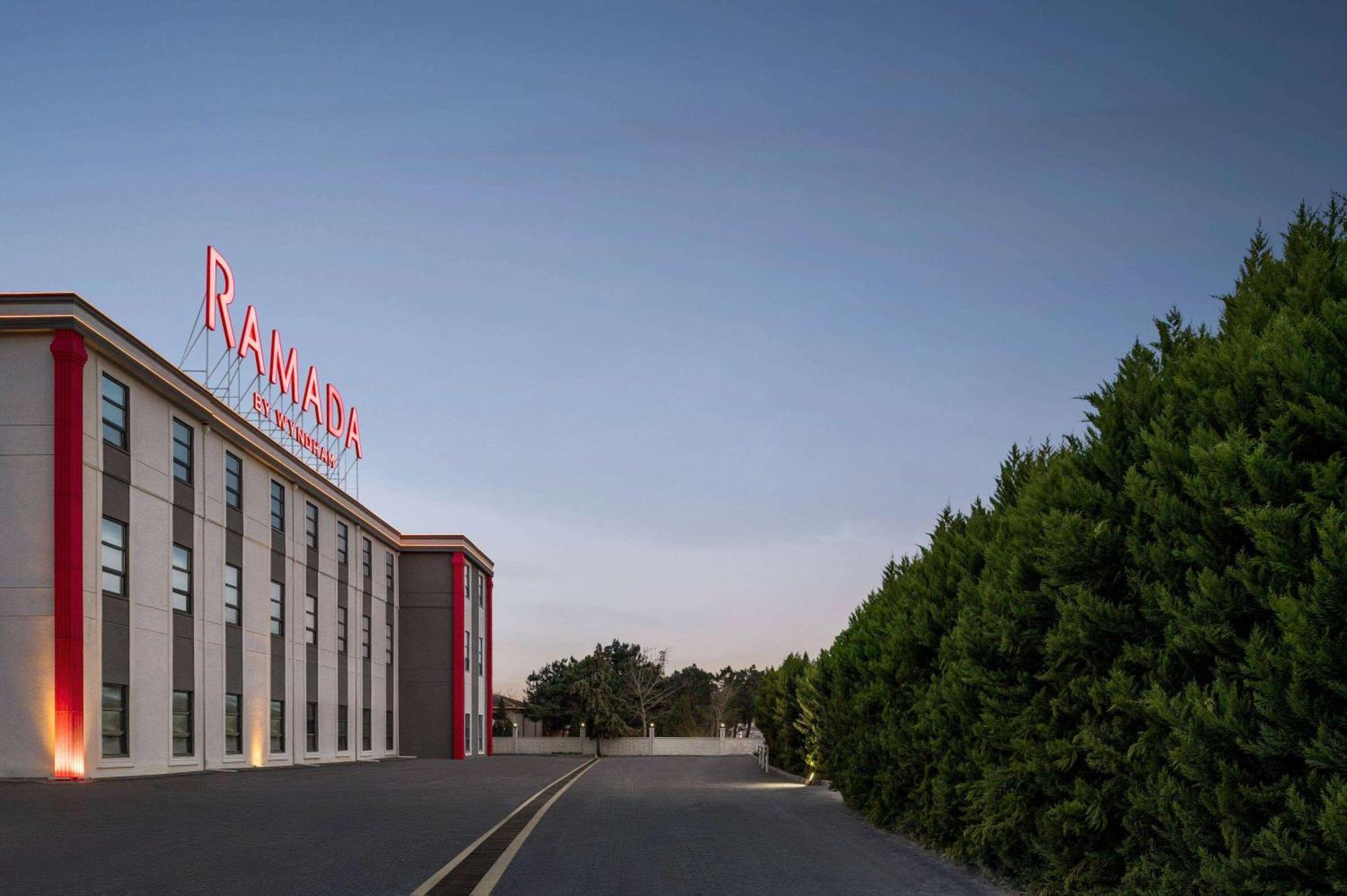 Ramada By Wyndham Karacabey Hotel Bursa Bagian luar foto